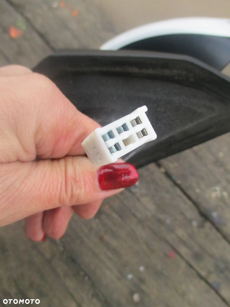 lusterko prawe Corolla E12 5pin Europa - 4