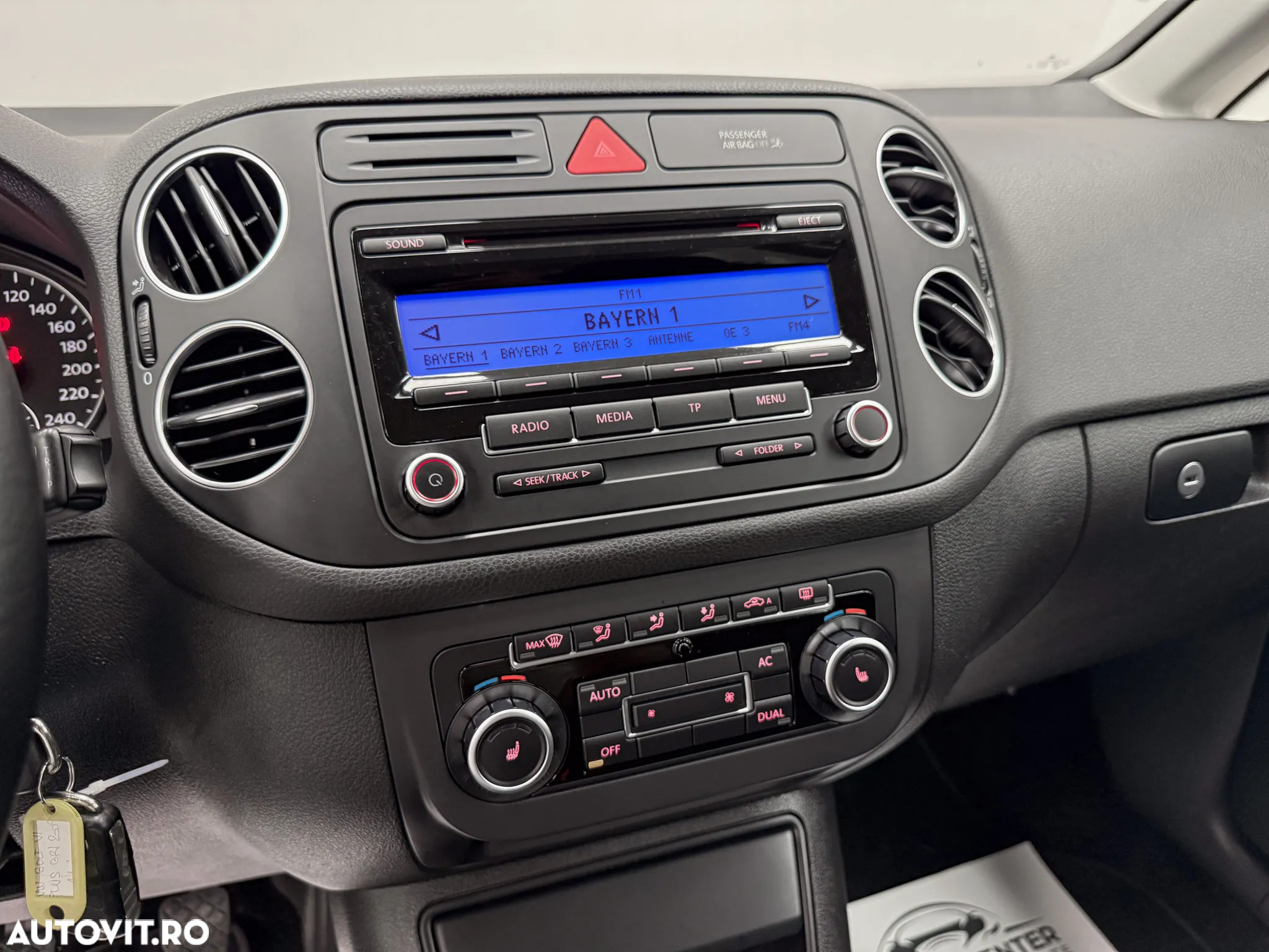 Volkswagen Golf Plus 1.4 TSI Highline - 25