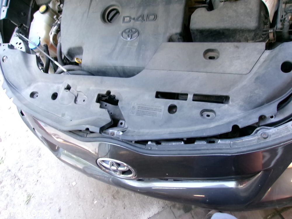 OSŁONA NAKŁADKA PASA PRZEDNIEGO TOYOTA VERSO - 1