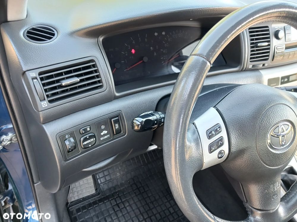 Toyota Corolla 1.4 VVT-i - 19