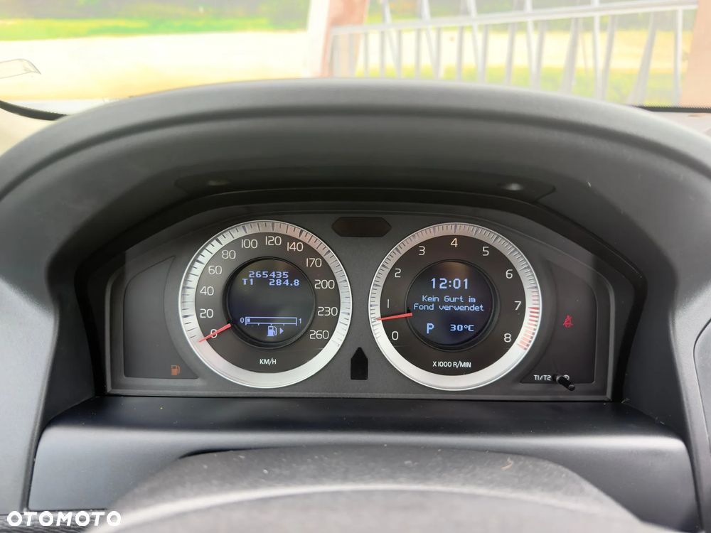 Volvo XC 60 T6 AWD RDesign - 14