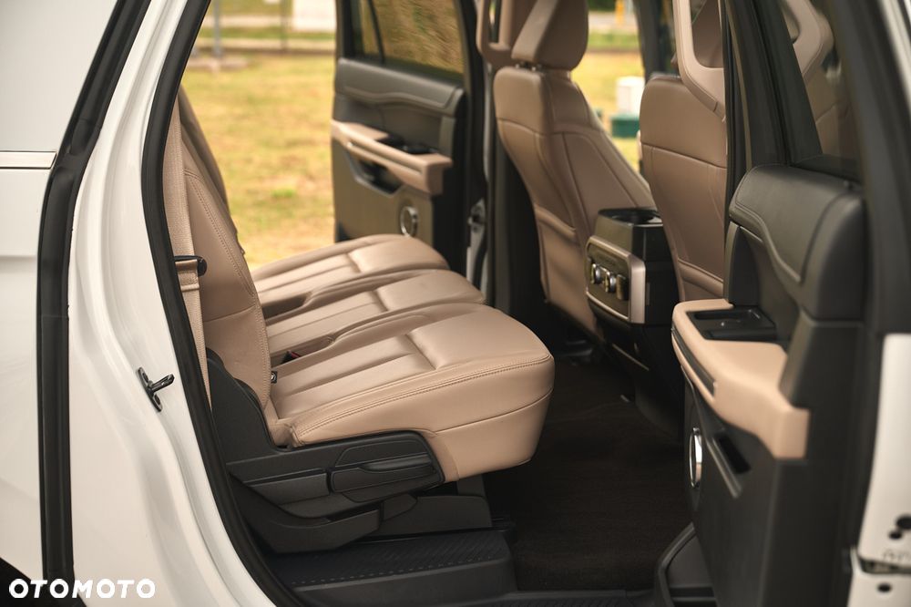 Ford Expedition - 22