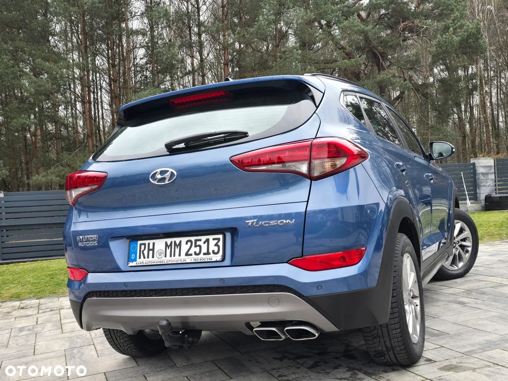 Hyundai Tucson 2.0 CRDI 2WD Style - 11