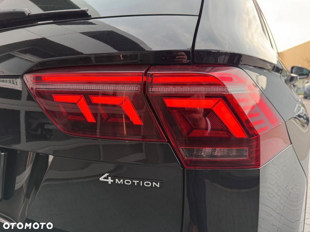 Volkswagen Tiguan 2.0 TSI 4Mot Elegance DSG - 34