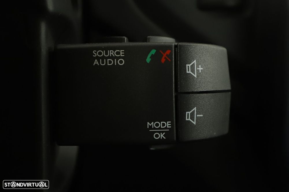 Renault Captur 1.5 dCi Exclusive EDC - 17