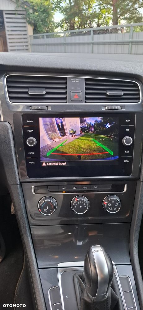Volkswagen Golf - 12