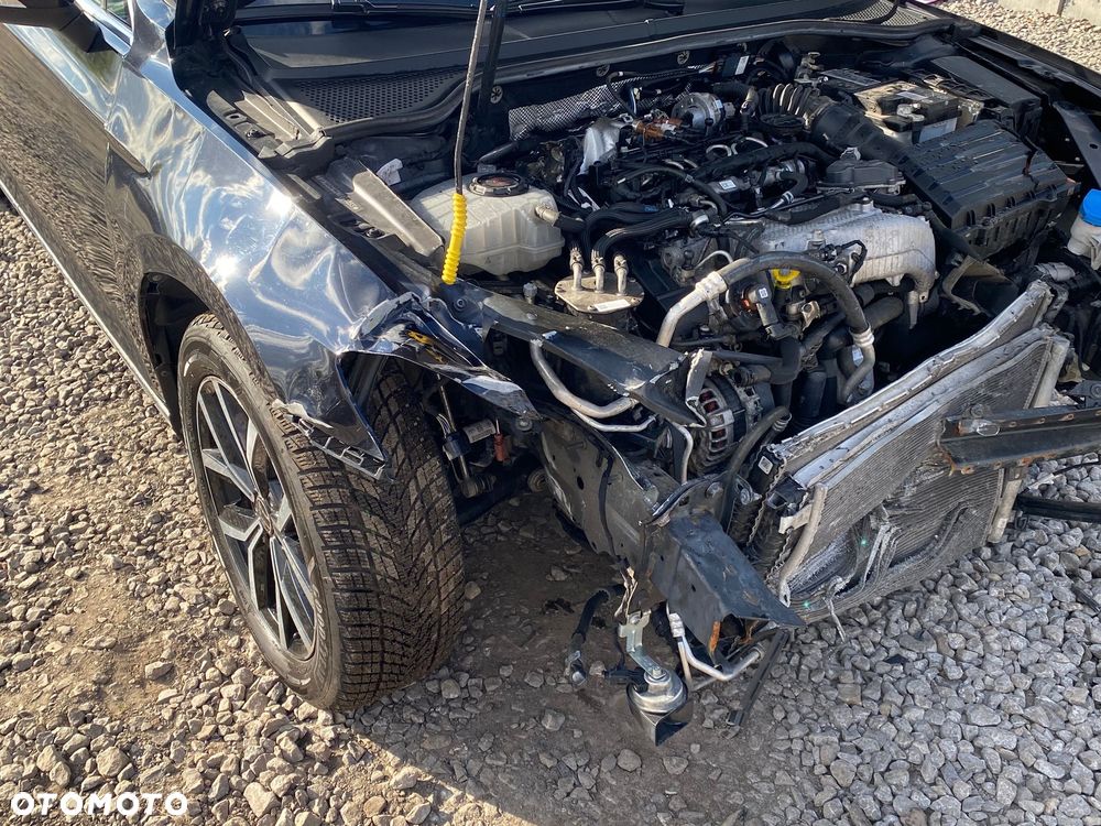 Volkswagen Passat 2.0 TDI Elegance DSG - 7