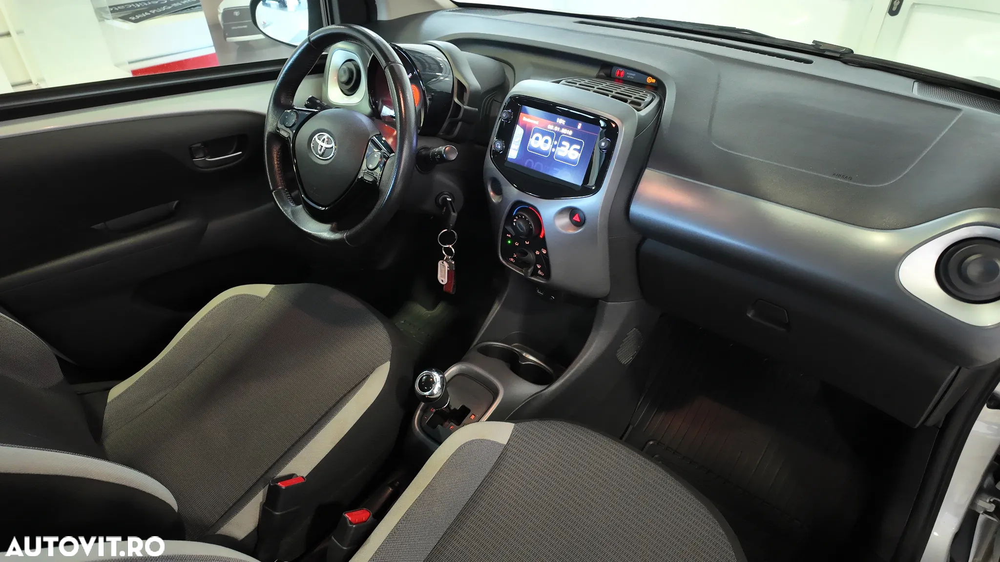 Toyota Aygo 1.0 VVY-I 5 usi MultiMode X-connect - 14