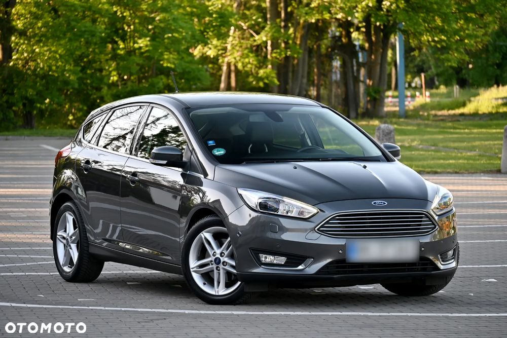 Ford Focus 1.5 EcoBoost Titanium - 6