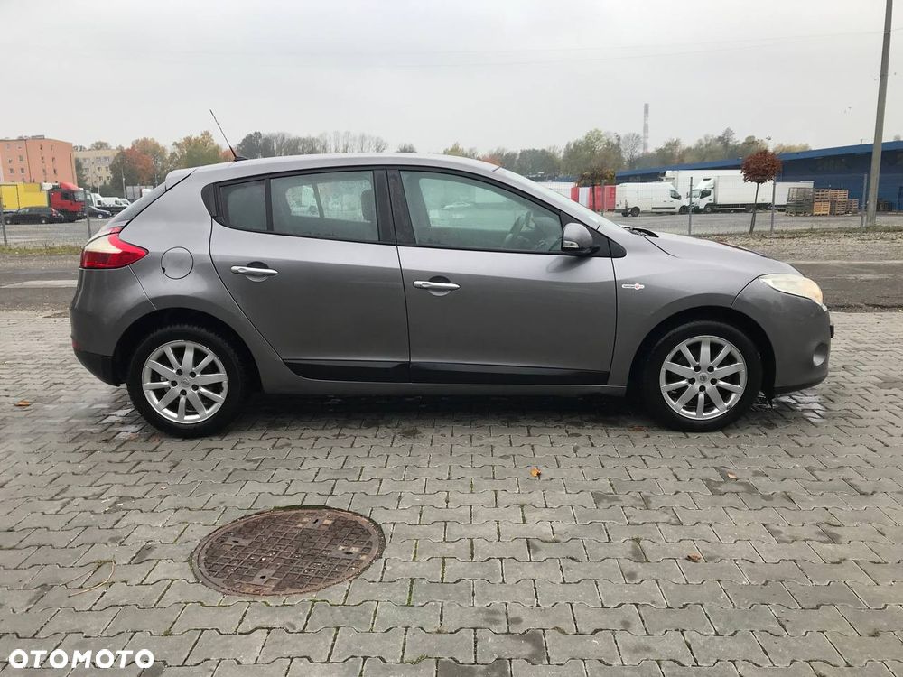Renault Megane - 10