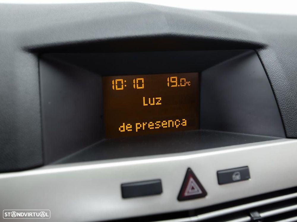 Opel Astra - 15