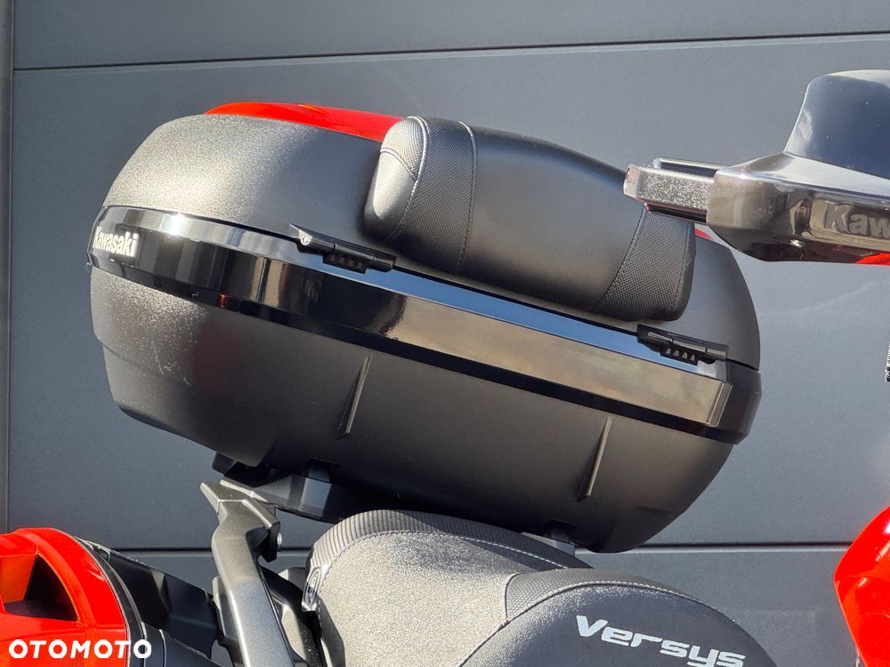 Kawasaki Versys 1000 - 9