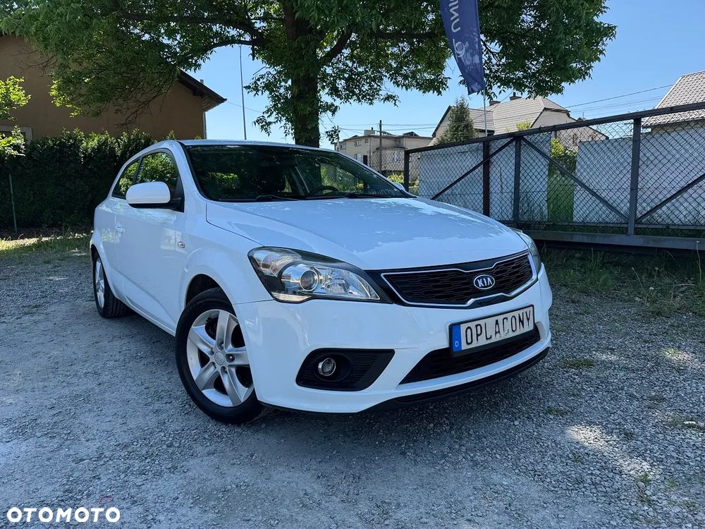 Kia ProCeed - 17