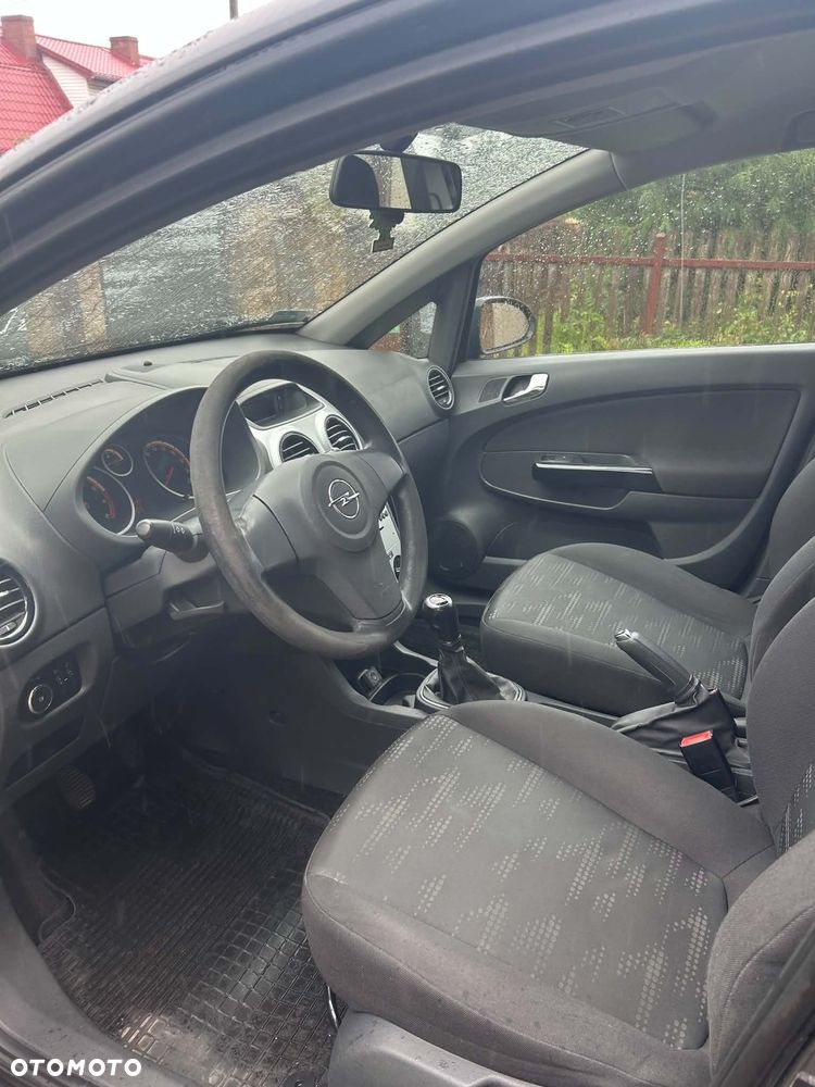 Opel Corsa 1.2 16V Enjoy - 12