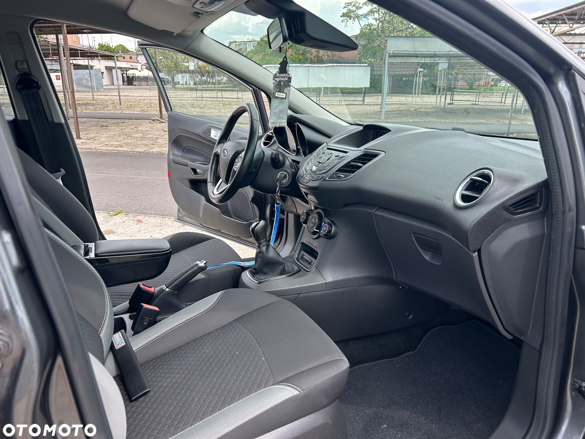 Ford Fiesta 1.0 EcoBoost Gold X EU6 - 16