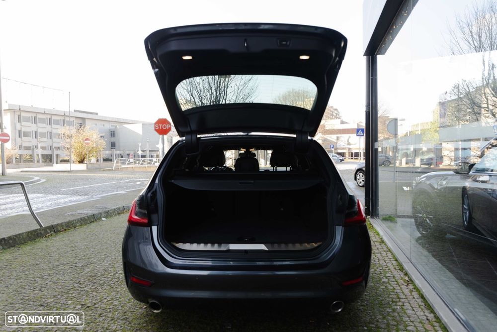 BMW 320 e Corporate Edition Auto - 19