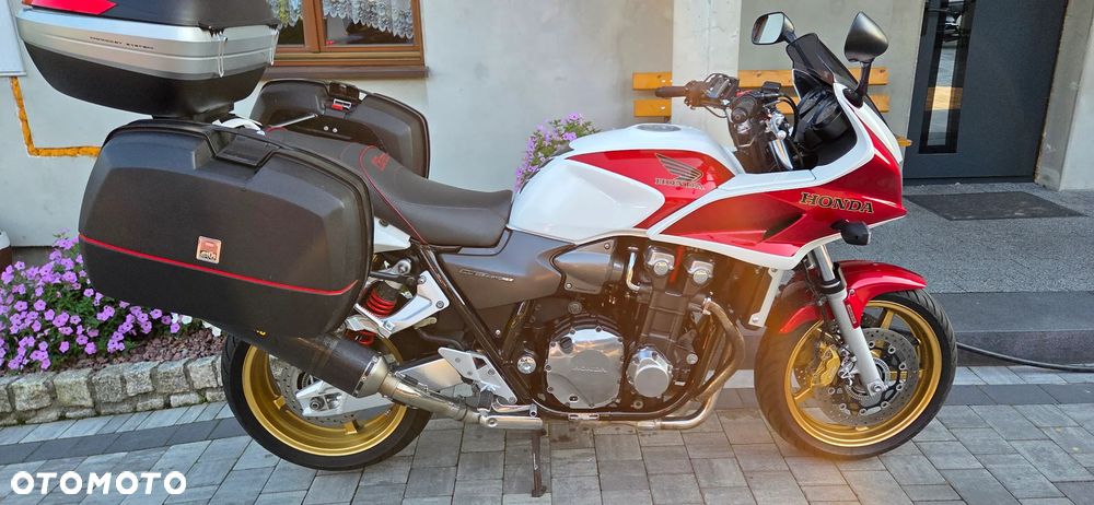 Honda CB - 10