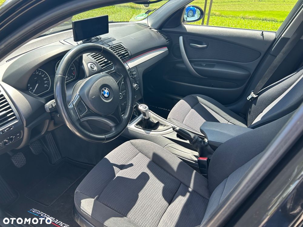 BMW Seria 1 116i - 6