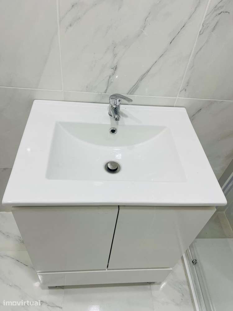 T1 totalmente remodelado e a estrear no Barreiro - Grande imagem: 4/18