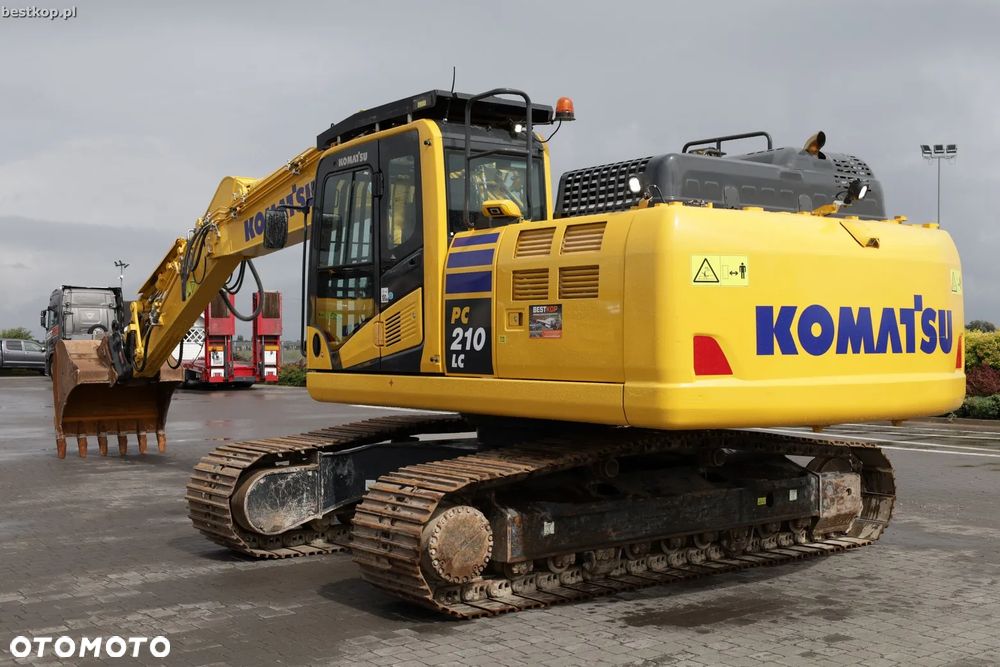 Komatsu PC210LC-11 - 36