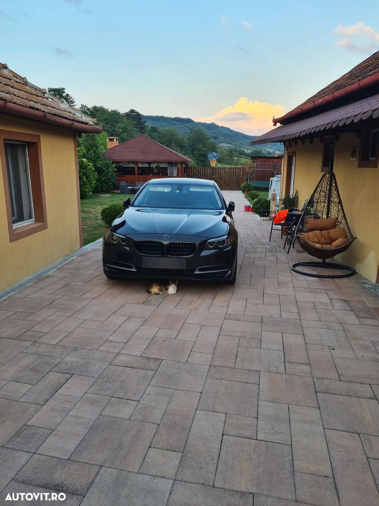 BMW Seria 5 520d EfficientDynamics Edition AT - 1