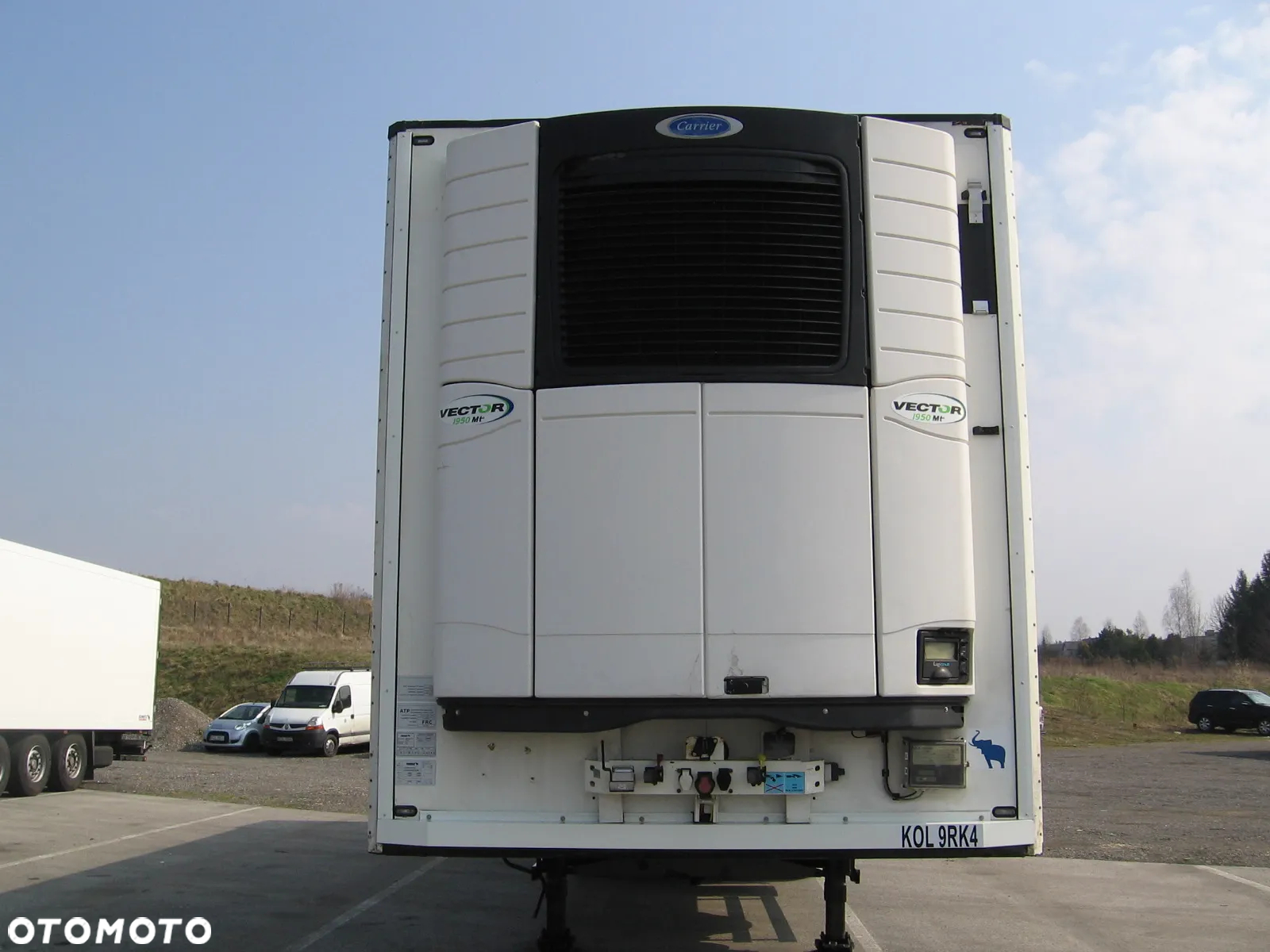 Schmitz Cargobull SKO - 7