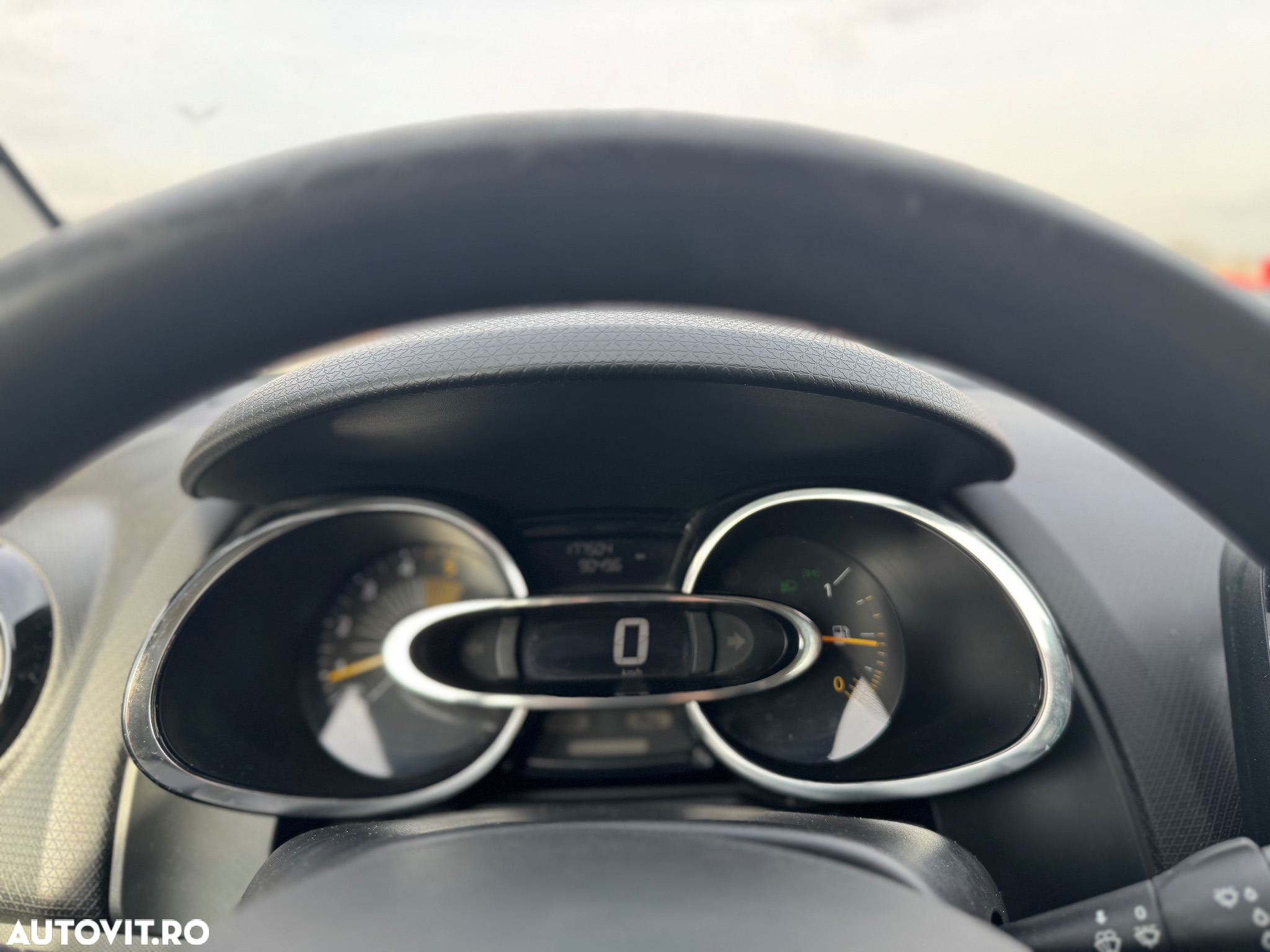 Renault Clio 1.5 dCi 75 Expression - 14