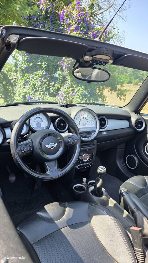 MINI Cabrio Cooper D - 7