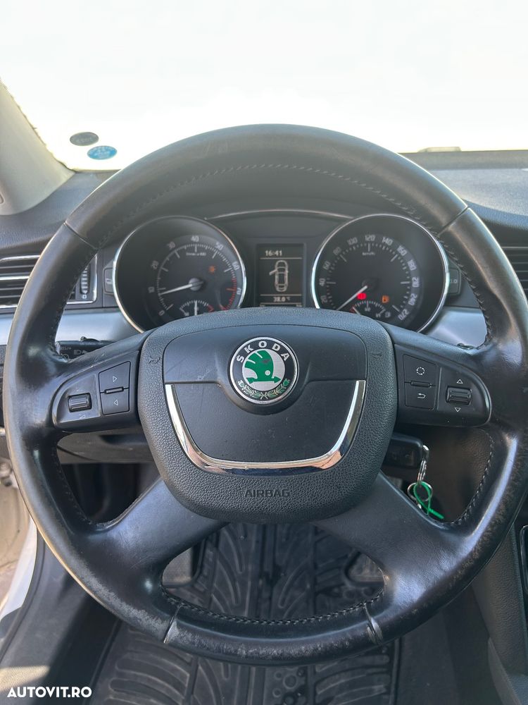 Skoda Superb 1.4 TSI Comfort - 12