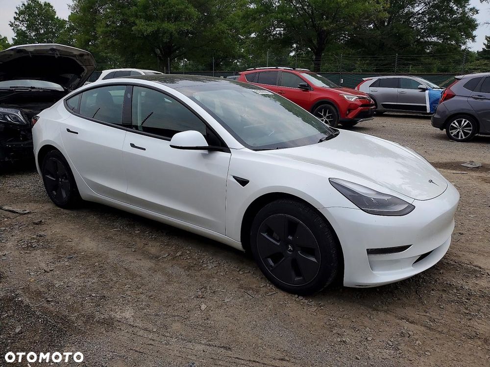 Tesla Model 3 Langstreckenbatterie Allradantrieb Dual Motor - 2