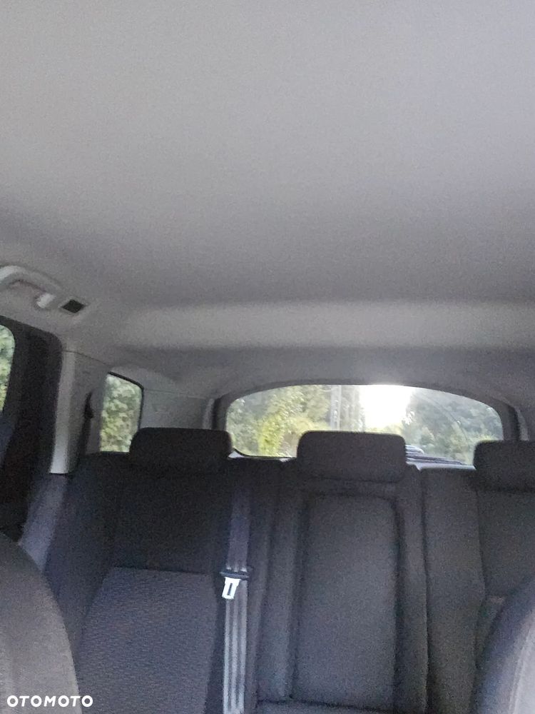 Land Rover Discovery Sport TD4 SE - 5