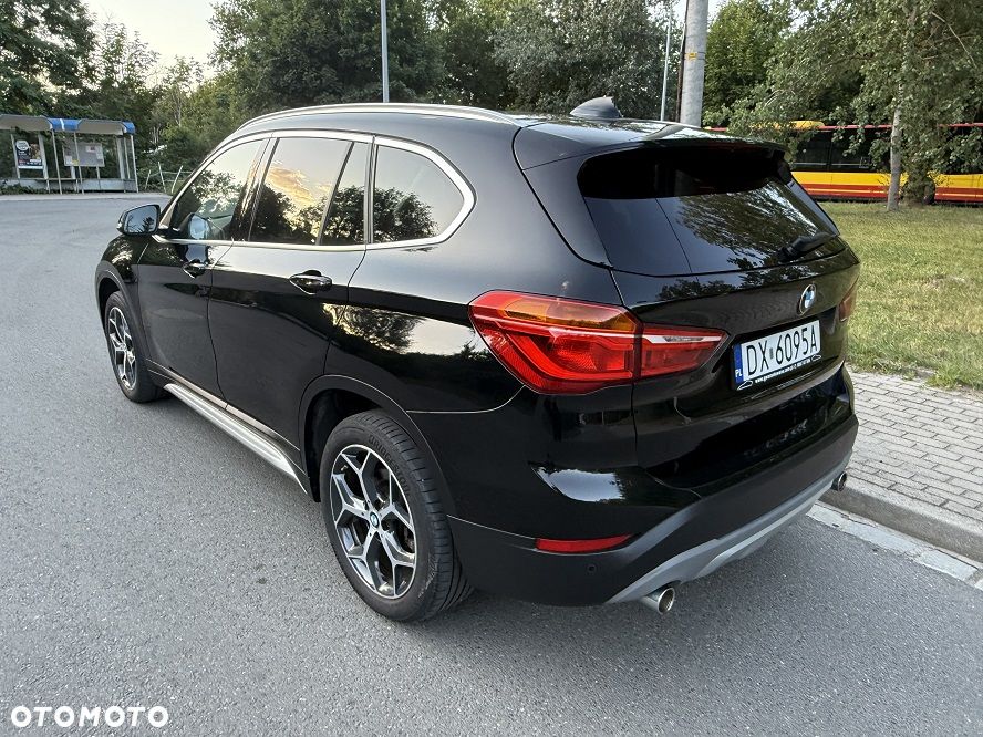 BMW X1 xDrive20d xLine sport - 3