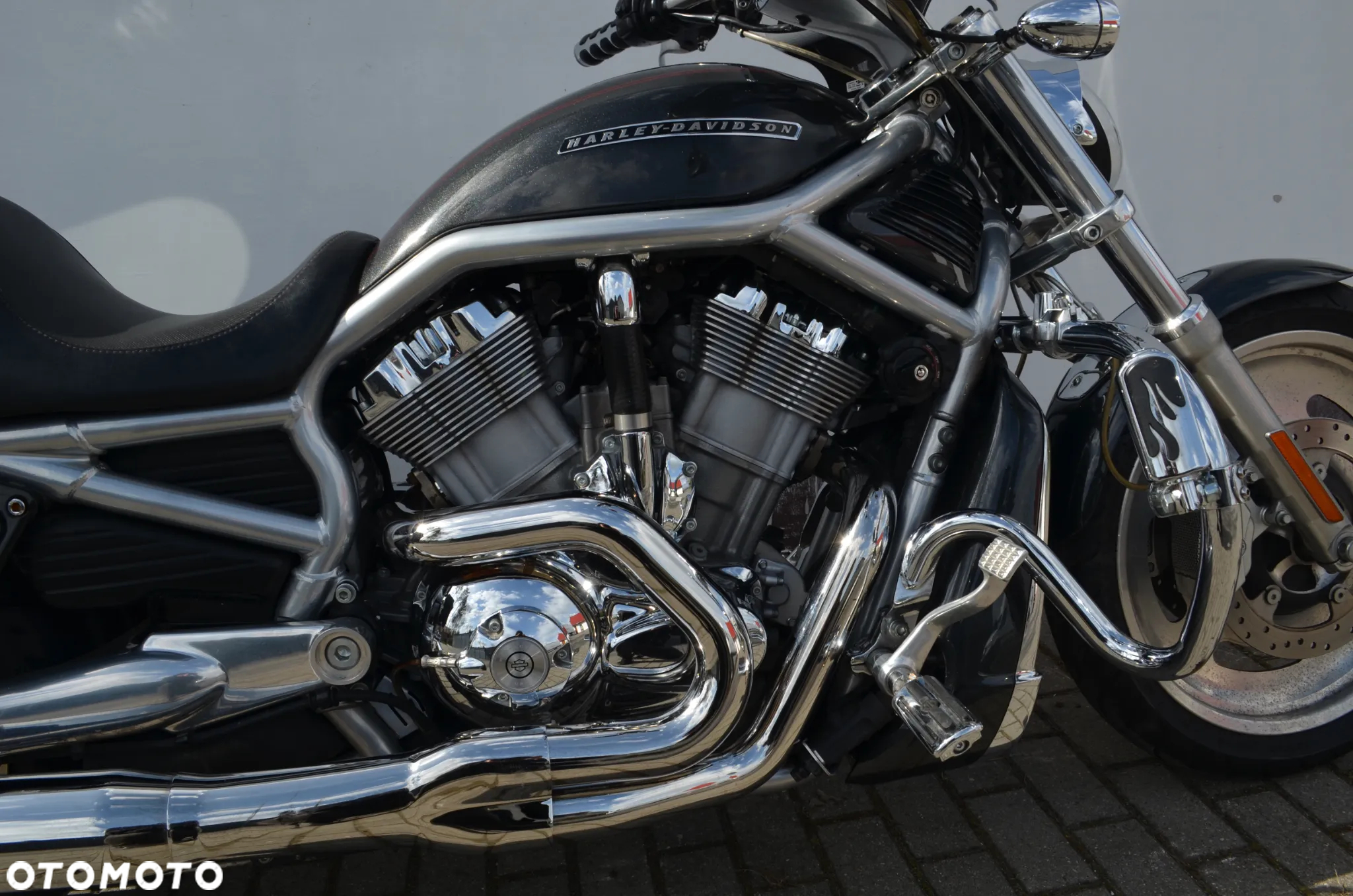 Harley-Davidson V-Rod Street Rod - 15
