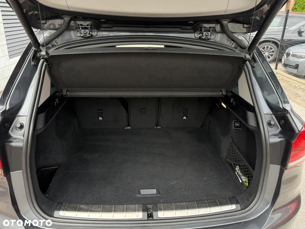 BMW X1 sDrive18i Sport Line - 35