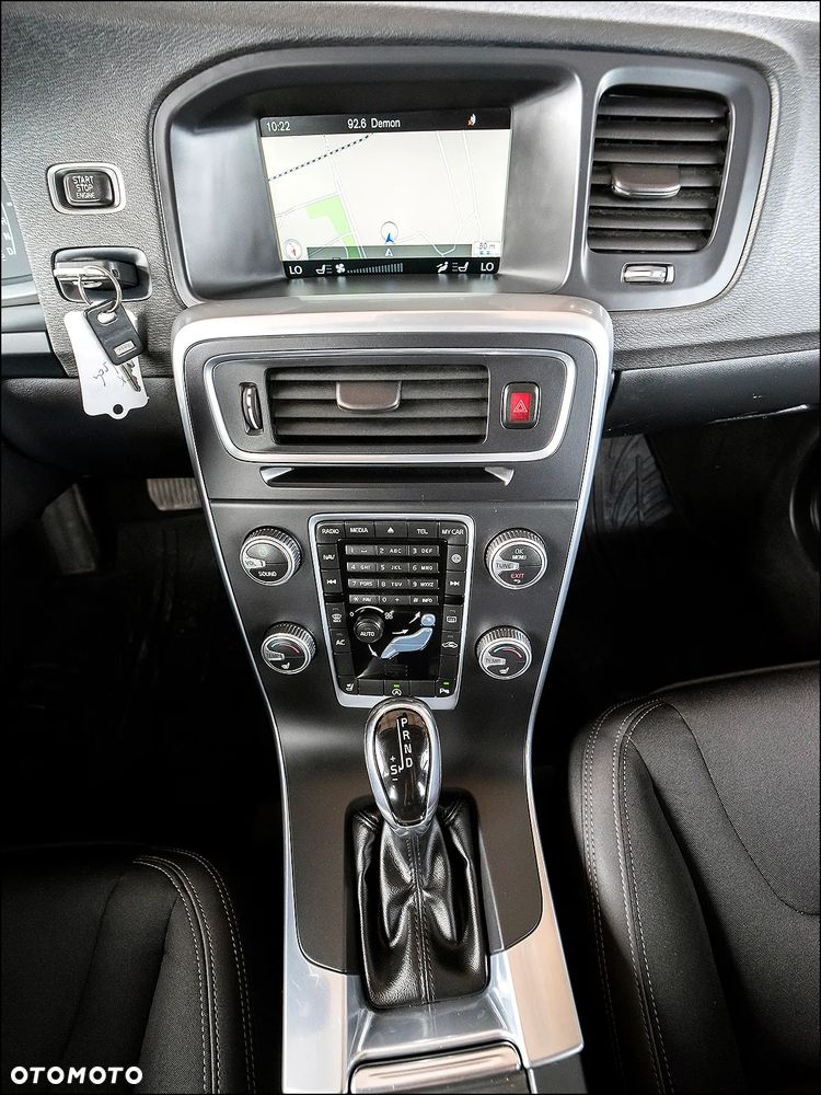 Volvo V60 D3 Geartronic Business Edition - 26