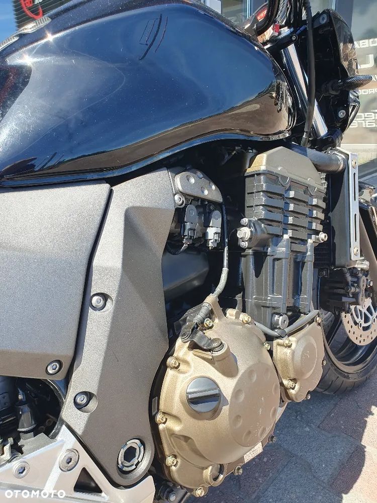 Kawasaki Z - 30