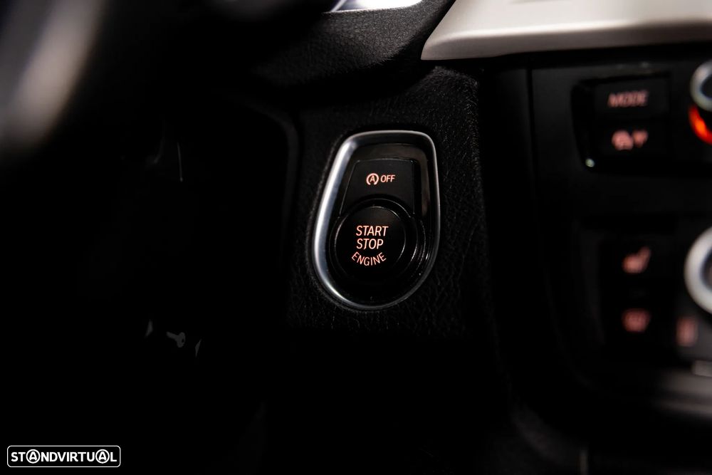 BMW 320 d Sport-Aut. - 22
