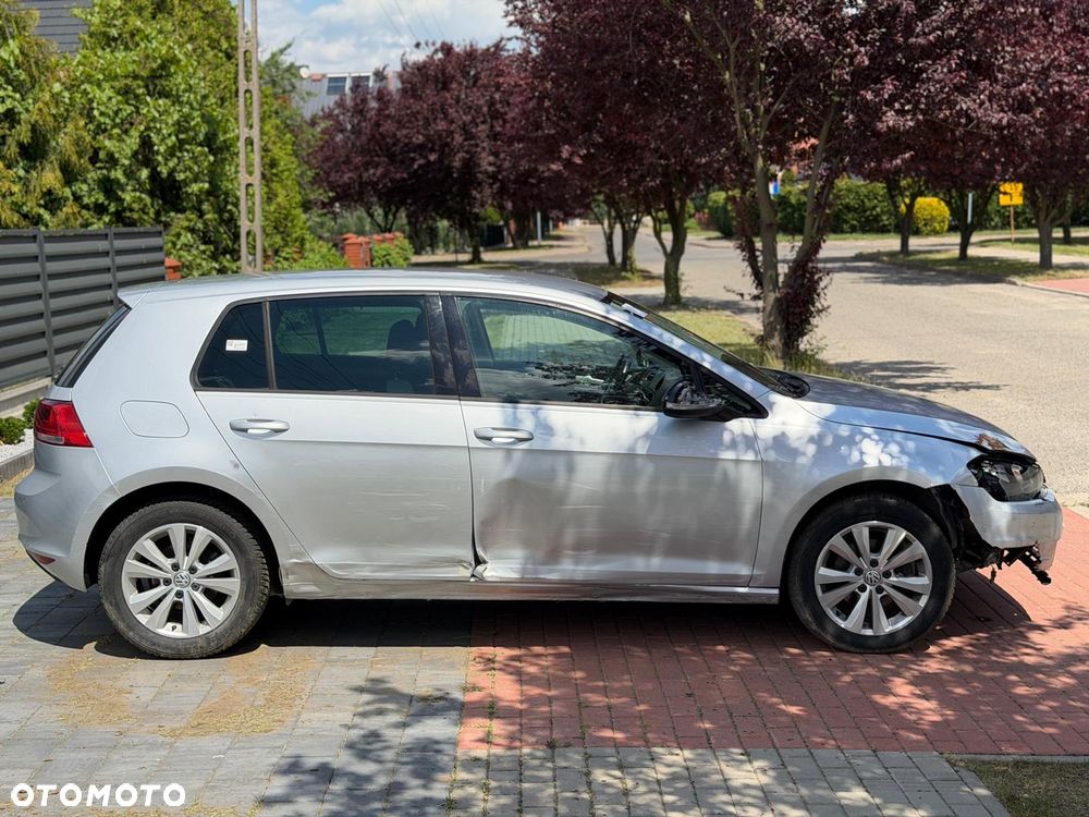 Volkswagen Golf 1.6 TDI BMT Comfortline - 4