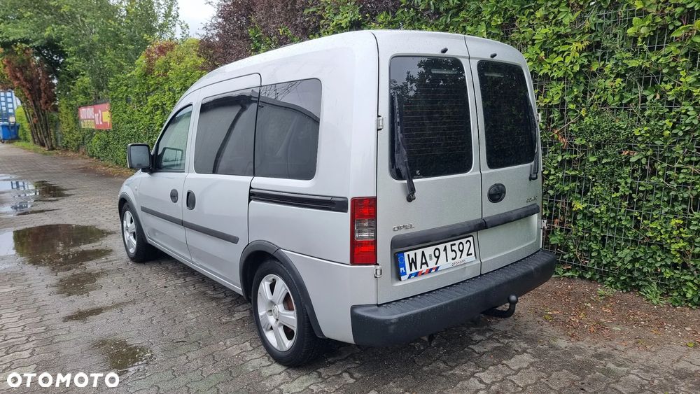 Opel Combo Tour Comfort - 31
