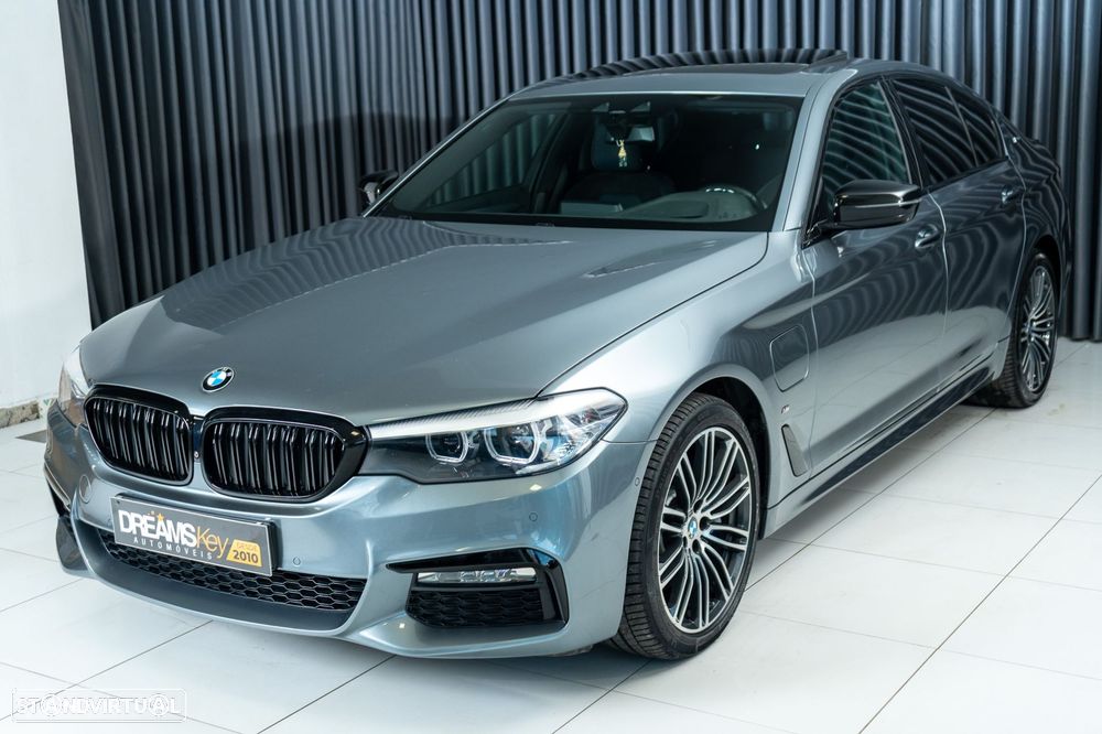 BMW 530 e Pack M - 32