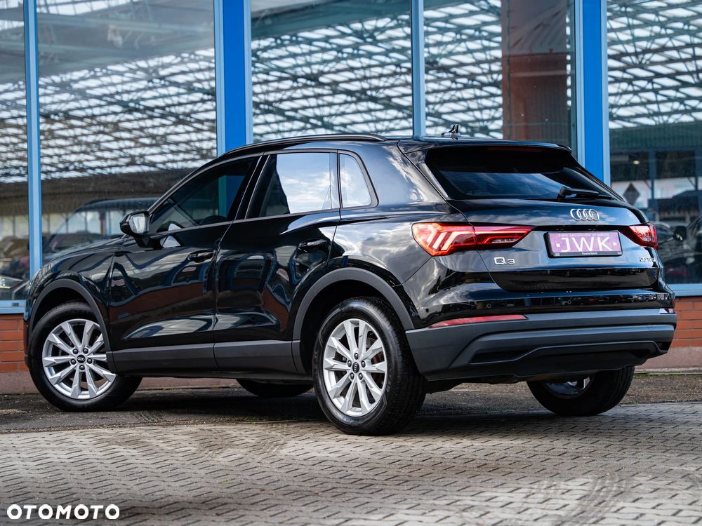 Audi Q3 35 TFSI S tronic - 13