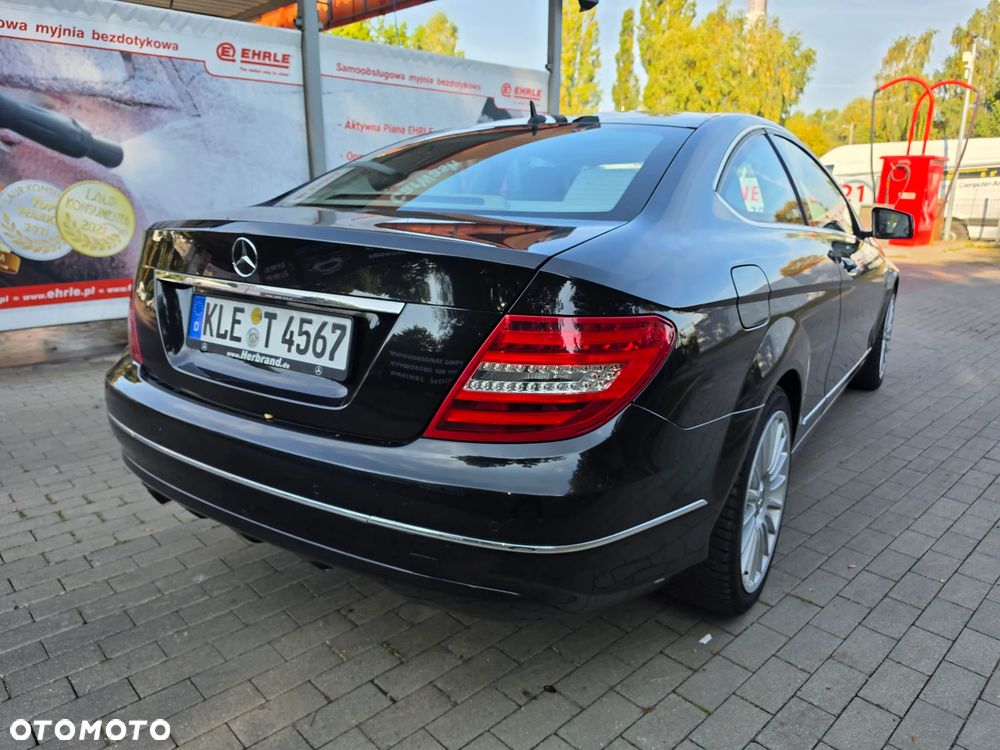 Mercedes-Benz Klasa C 180 (BlueEFFICIENCY) 7G-TRONIC - 10