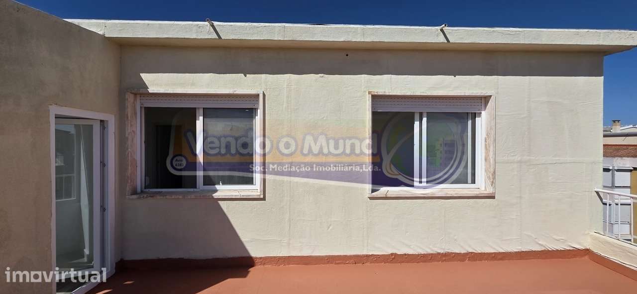 Apartamento T2 em Alverca do Ribatejo (ALV264) - Grande imagem: 4/16