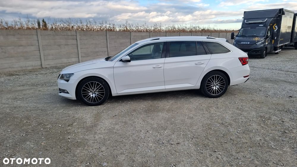Skoda Superb - 2