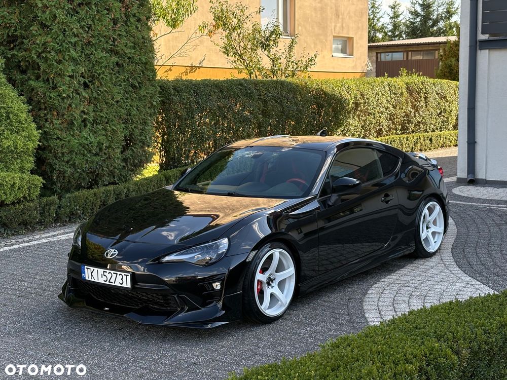 Toyota GT86 Standard - 1