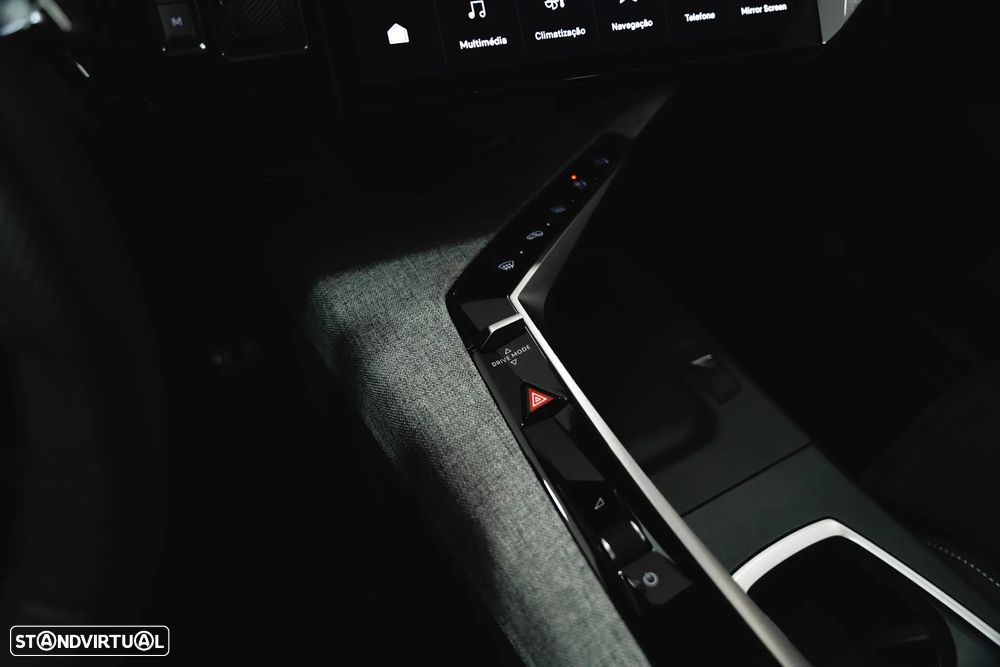 Peugeot 3008 Hybrid 145 e-DSC6 GT - 36