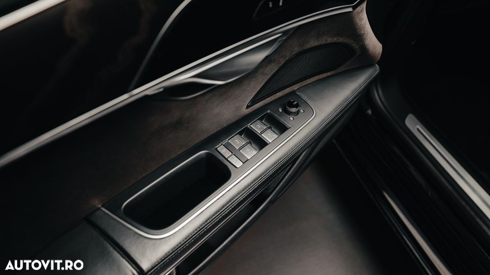 Audi A8 - 29