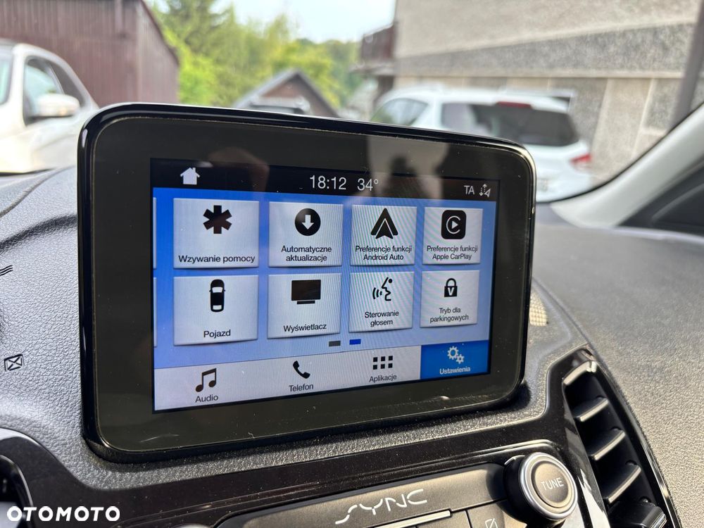 Ford Tourneo Connect Grand - 24