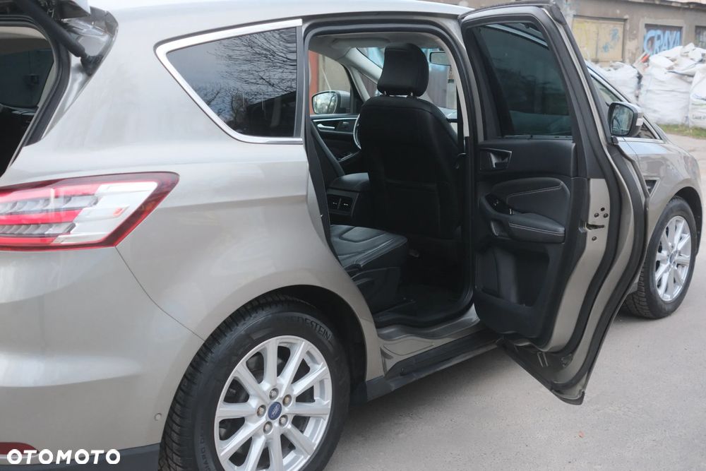 Ford S-Max 2.0 TDCi 4WD Titanium PowerShift - 18