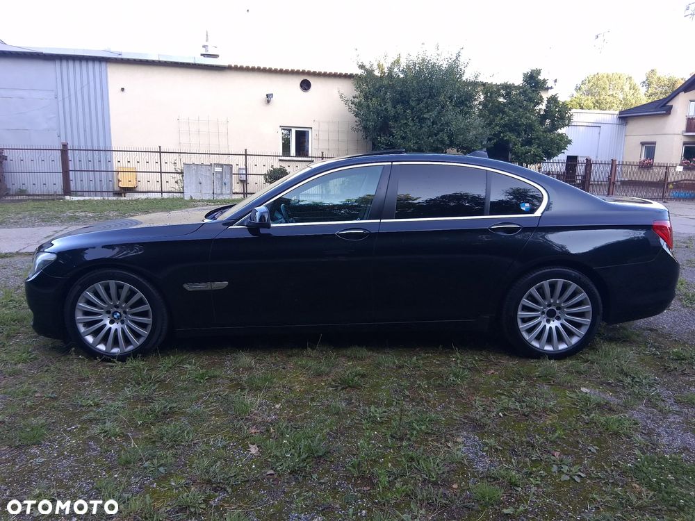 BMW Seria 7 730d - 13